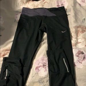 Nike leggings